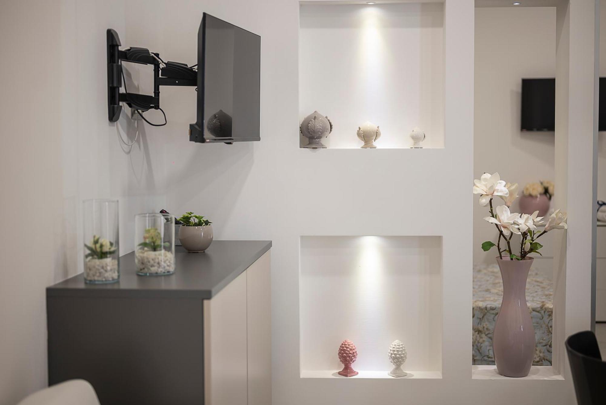 Dimora Asmara 11 15 Apartment Brindisi Bagian luar foto