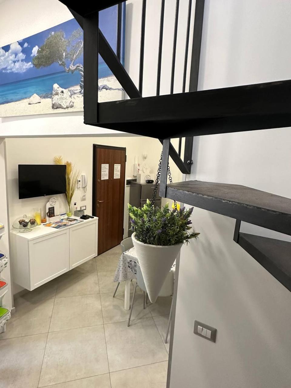 Dimora Asmara 11 15 Apartment Brindisi Bagian luar foto