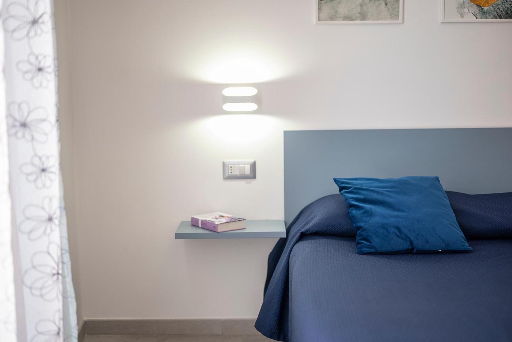 Dimora Asmara 11 15 Apartment Brindisi Bagian luar foto